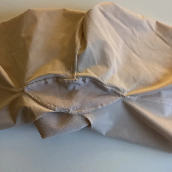 Spanx Size S/P Beige Skin Tone Intimates Shapewear High Waisted Shorts - Picture 3 of 6